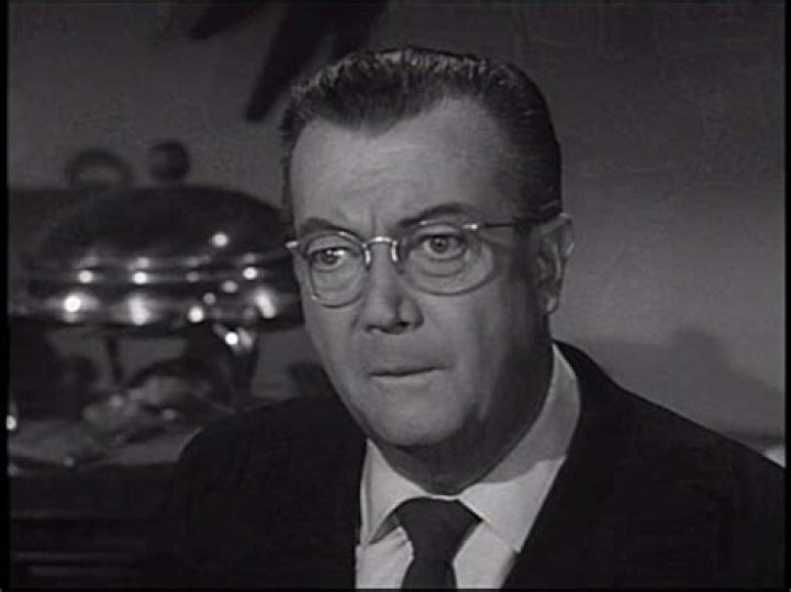 Joseph Kearns IMDb