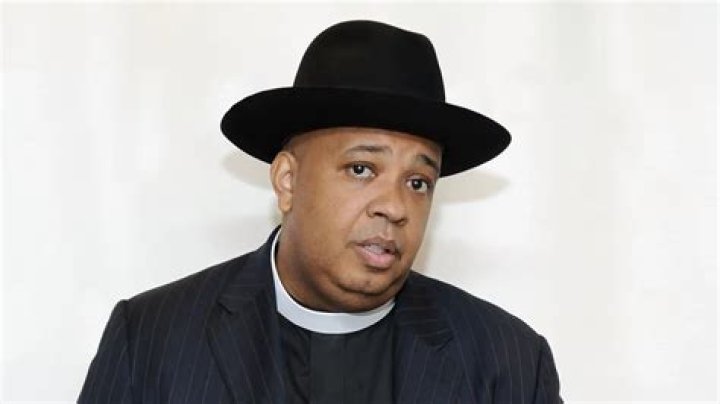 Joseph Simmons Bio, Age, Wife, Sons and Daughters, Brothers, Net Worth