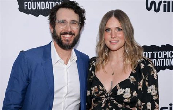 Josh Groban Wife A mystery yet solved?