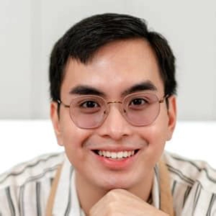 Juan Fernandez Bio, Facts, Family Famous Birthdays