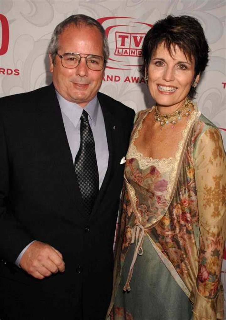 Julia Arnaz Bio, Net Worth, Salary, Age, Relationship, Height, Ethnicity