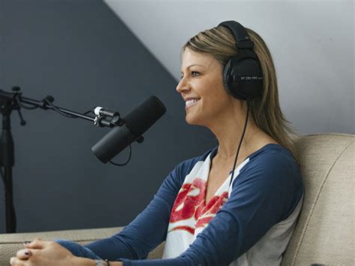 Kaitlin Olson &mdash; Armchair Expert