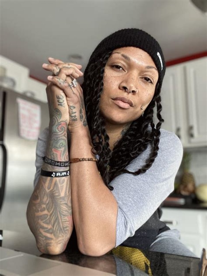 Kali Reis Height Exploring The Stature Of A Rising Star