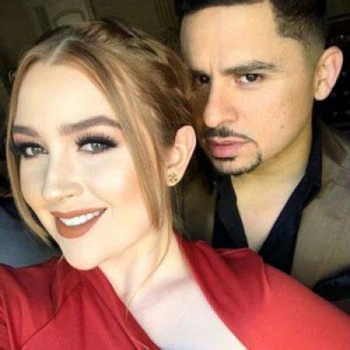 Kenia Ontiveros Bio Age, Wiki, Net worth, Height, Biography, Married