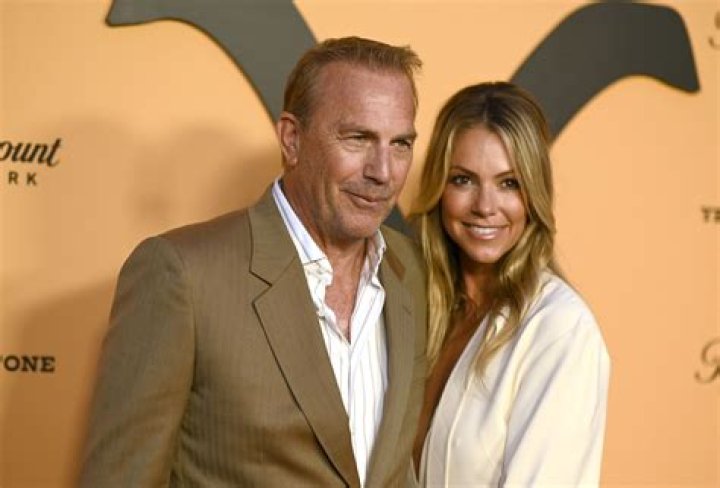 Kevin Costner and Ex Talk Next Steps amid Divorce She'll 'Enter the
