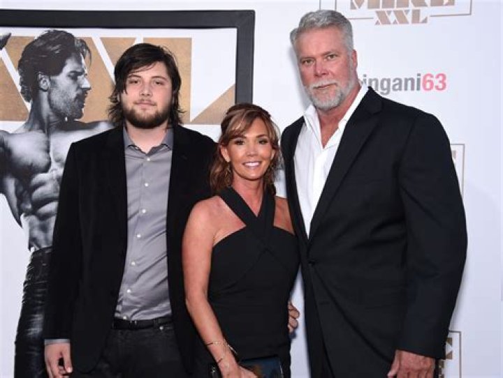 Kevin Nash&rsquo;s Wife Was by His Side Long before His Fame More about