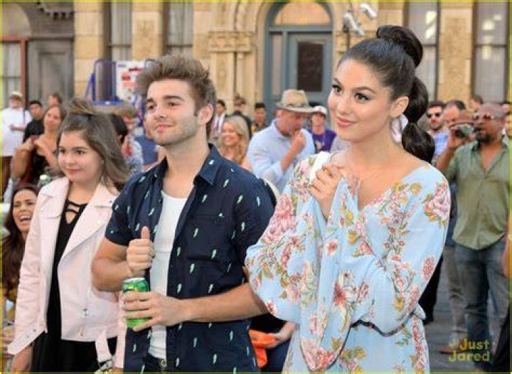 Kira Kosarin And Jack Griffo Kira Kosarin Pinterest Beautiful Hot Sex