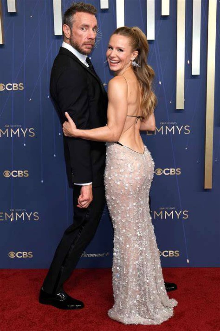 Kristen Bell Bawled At Her Wedding&mdash;And Dax Shepard Just Laughed SELF