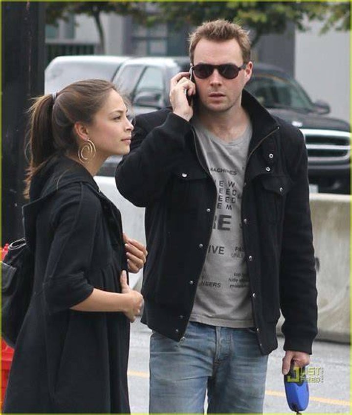 Kristin Kreuk & Mark Hildreth Canada Couple Photo 2495193 Kristin