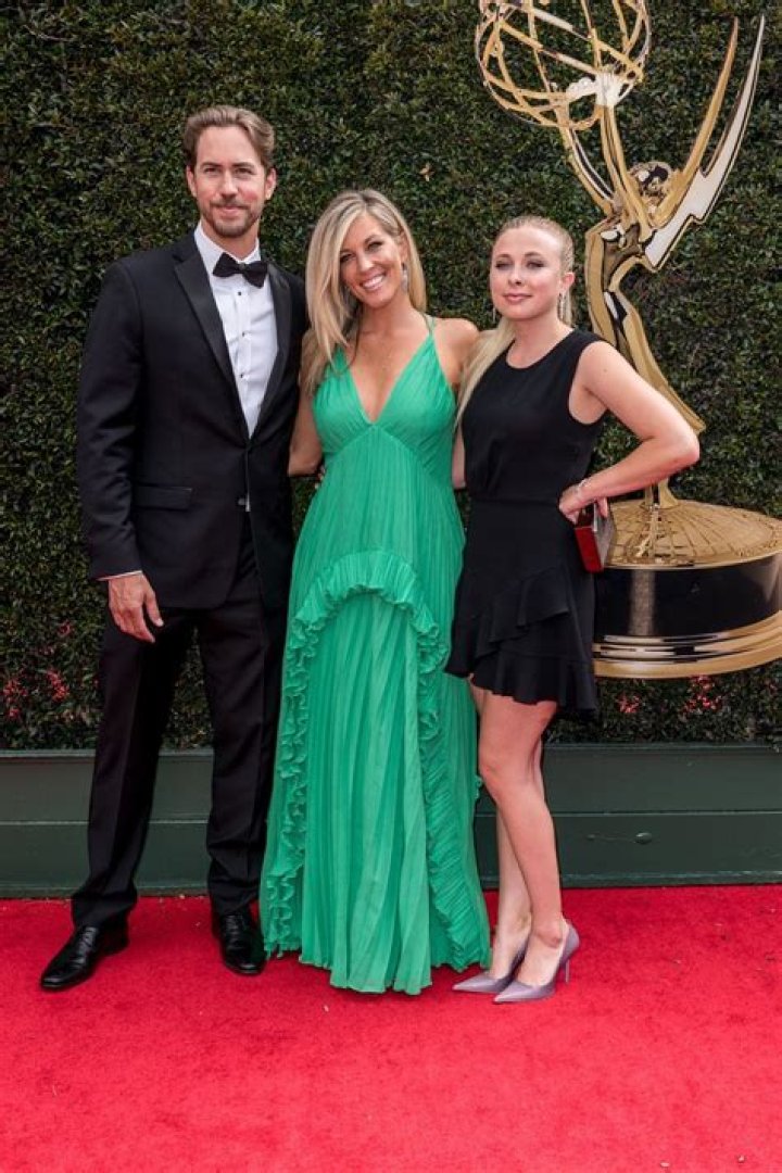 Laura Wright poses with her daughter and Wes RamseyDaytime Emmys 2018