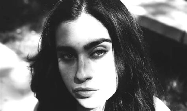 Lauren Jauregui Announces New EP 'In Between' That Grape Juice