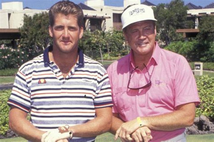 Lee majors II, Trey majors, Nikki Loren majors with husband, and Dane