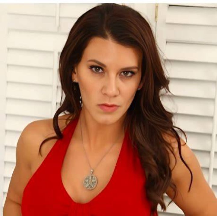Leena Sky Bio Telegraph
