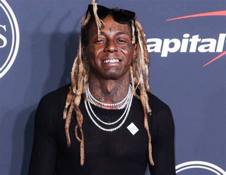 Lil Wayne says he can’t remember his own songs due to memory loss