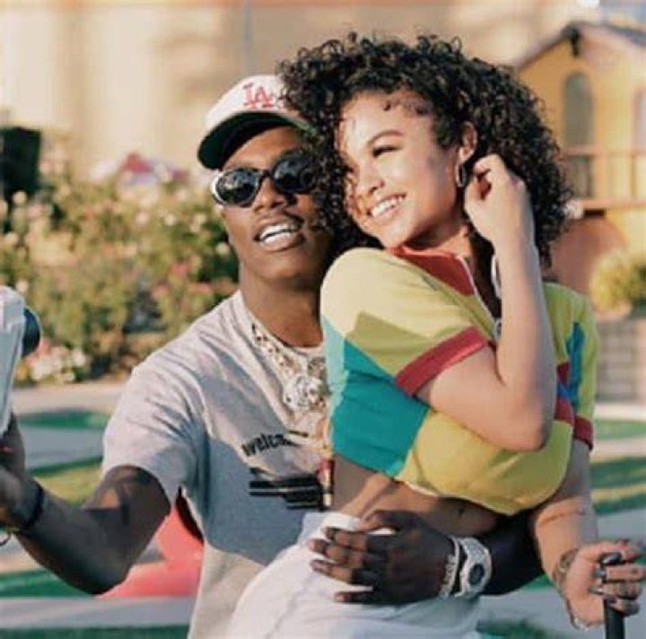 Lil Yachty Gives New Girlfriend All His Jewelry YouTube