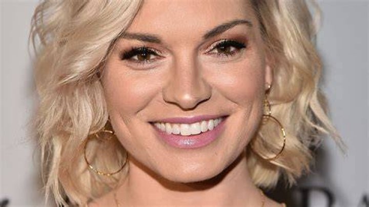 Lindsay Hubbard Gushes Over Fiancé Carl Radke In New Interview