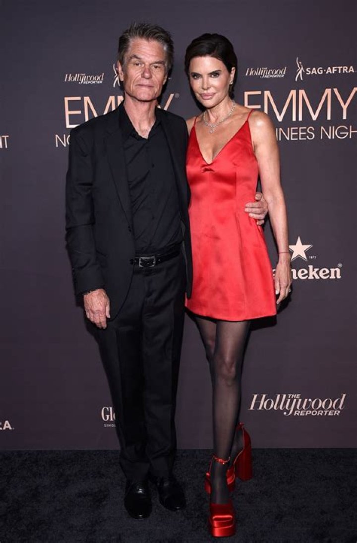 Lisa Rinna Addresses Harry Hamlin Having a 40YearOld Son with Ex