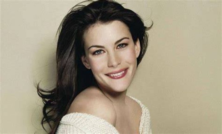 Liv Tyler Merasa Kelelahan di Kehamilan Ketiganya Smartmama