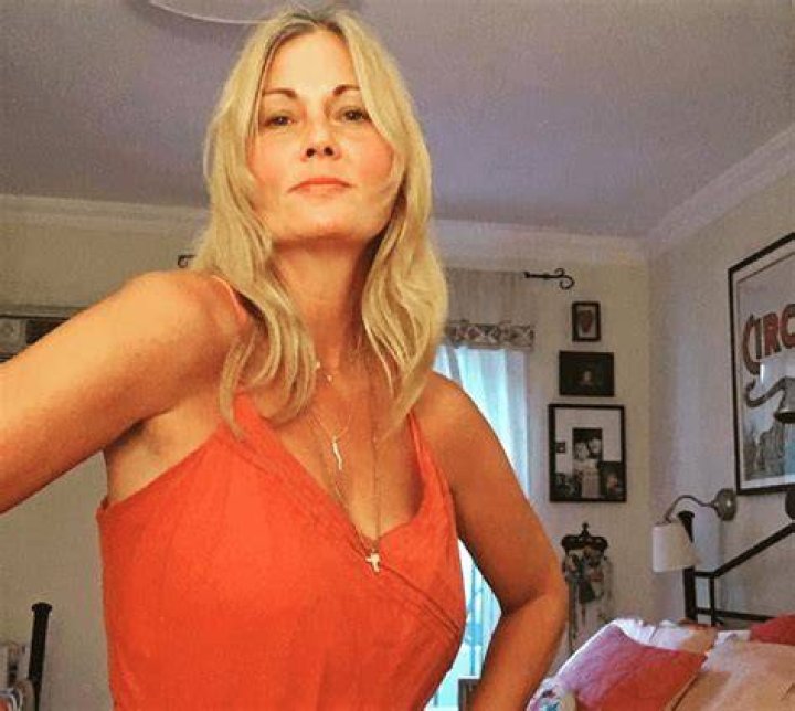 London King actress, Wiki, bio, married life, and facts of Rob
