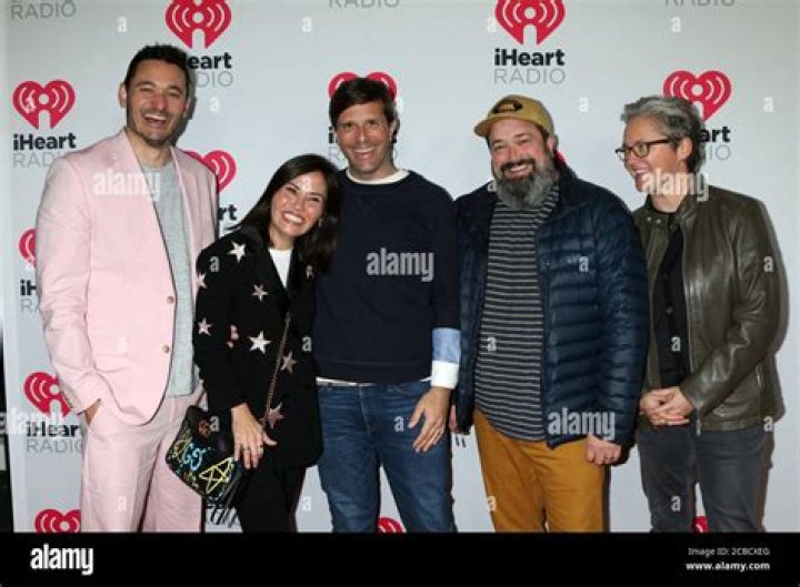 LOS ANGELES JAN 17 Michael Mealor, Sasha Calle at the Young and the