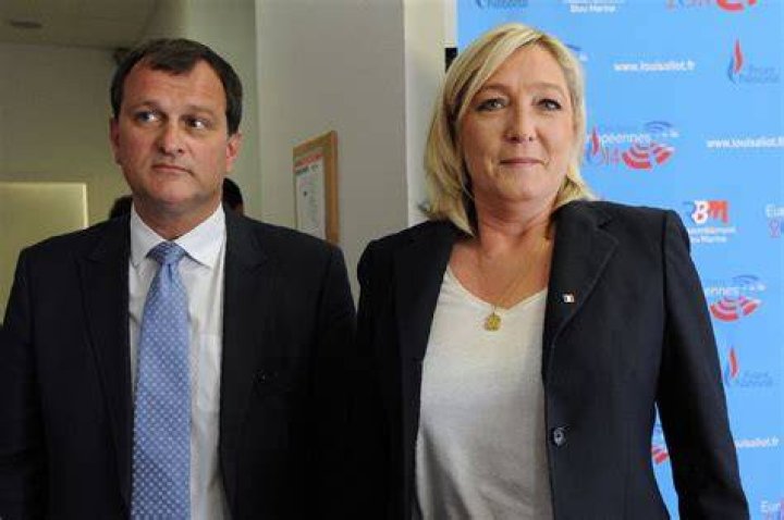Louis Aliot, Marine Le Pen&rsquo;s Boyfriend 5 Fast Facts