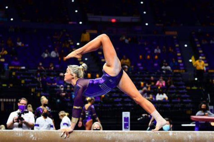 LSU Gymnast Olivia Dunne Goes Viral Rocking Tight Outfit In Parking