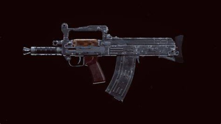 MAC 10 Groza in Black Ops Cold War Season 1
