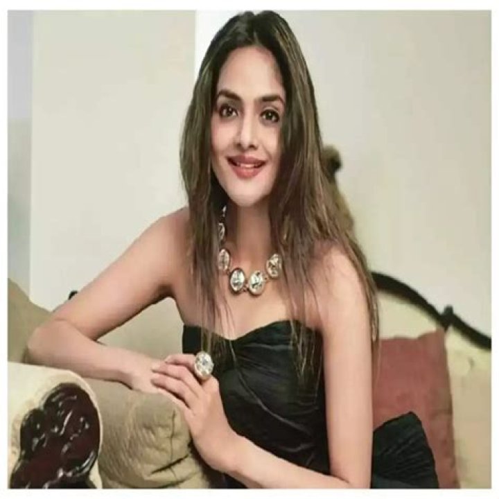 Madhoo (Actress) Height, Weight, Age, Affairs, Husband, Biography