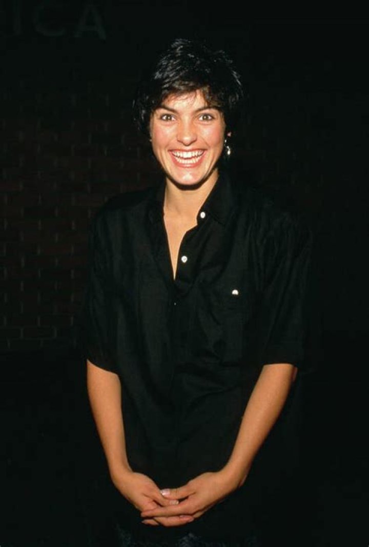 Mariska Hargitay photo 4 of 89 pics, wallpaper photo 235153 ThePlace2