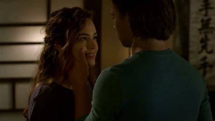 Mary Mouser Hot Kisses YouTube