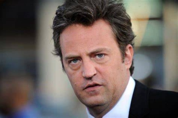 Matthew Perry Sesxy
