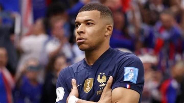 Mbappe 'moves on' from trans girlfriend with ex of former PSG star