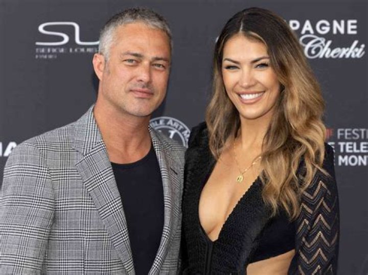 Meet Ashley Cruger, Taylor Kinney's Girlfriend Age & Net Worth