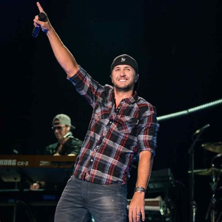 Meet Luke Bryan's Wife, Caroline Boyer Quick Facts You Must Know