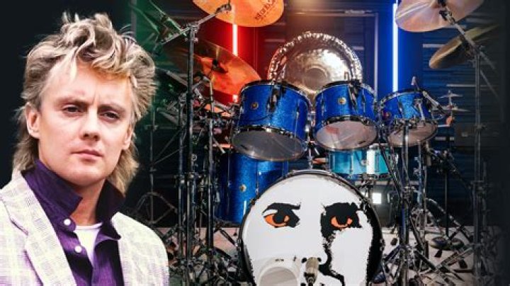 Meet Roger Taylor&rsquo;s All Five Children (2 Son 3 Daughter) With Different