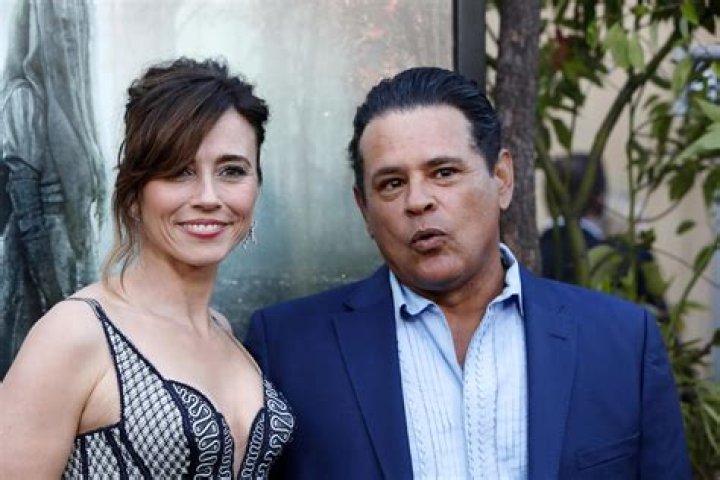 Meet Simi Cruz Everything to Know about Raymond Cruz's Wife