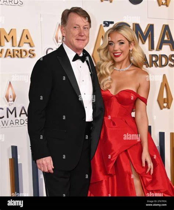 Megan Moroney Jokes Her Dad ‘Brainwashed’ Her to Pay Attention to
