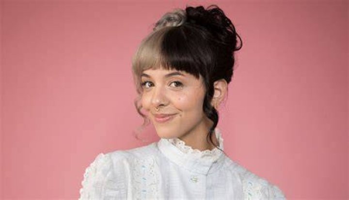 Melanie Martinez Bio Height Boyfriend Age Wiki Net Wo vrogue.co