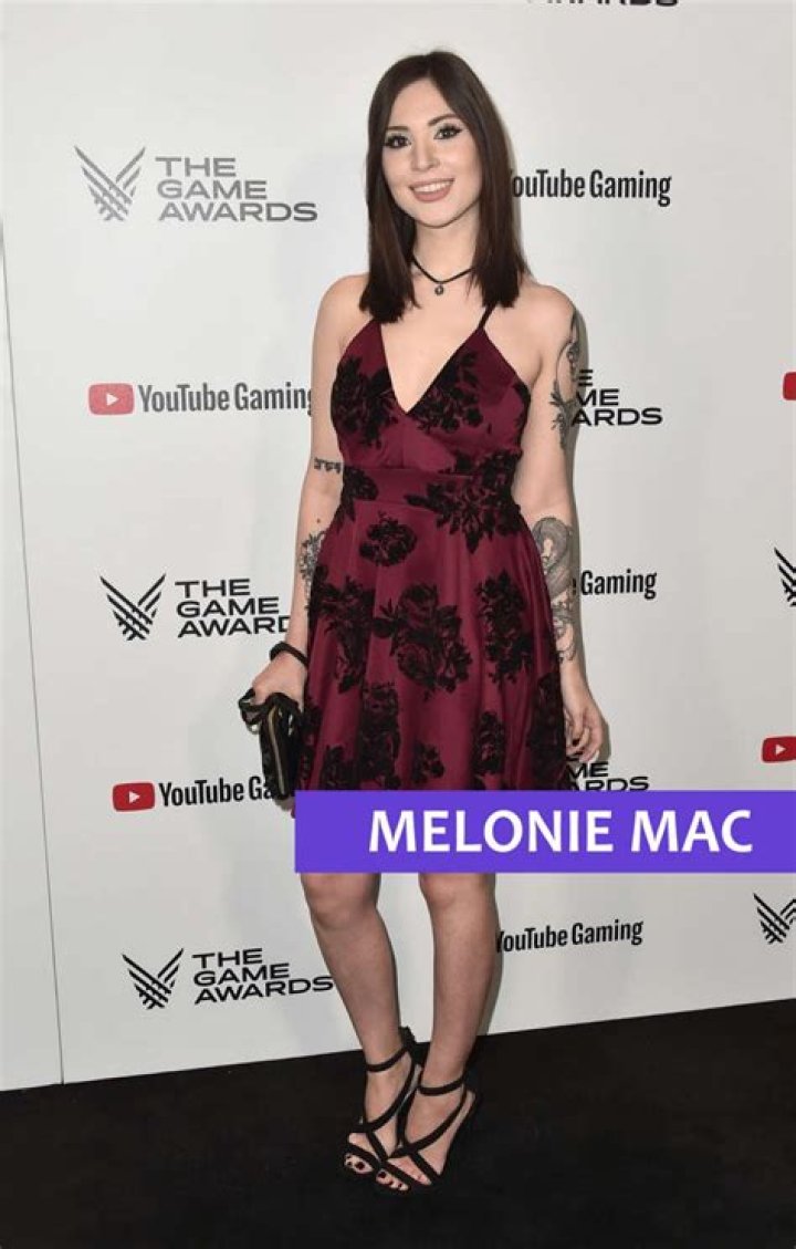 Melonie Mac Feet (61 photos) feet.wiki