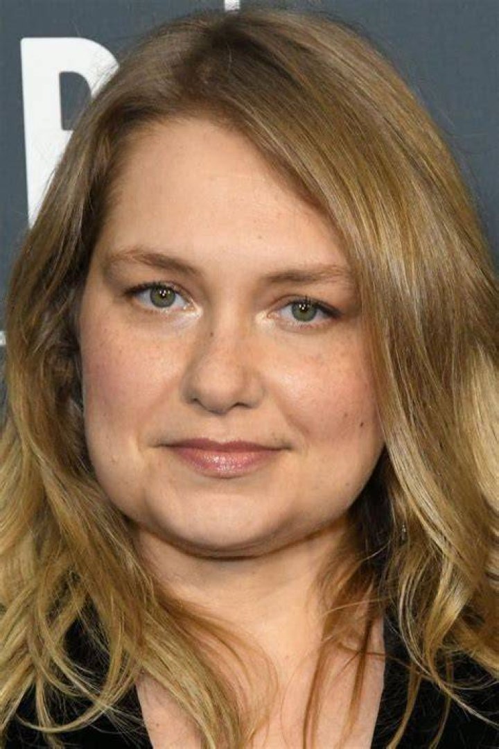 Merritt Wever Profile, BioData, Updates and Latest Pictures FanPhobia