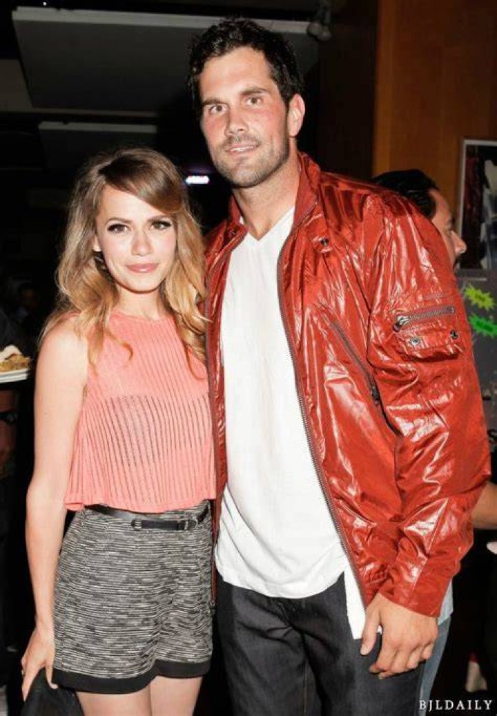 Michael Galeotti (Bethany Joy Lenz's Husband) Obituary, Daughter, Wiki
