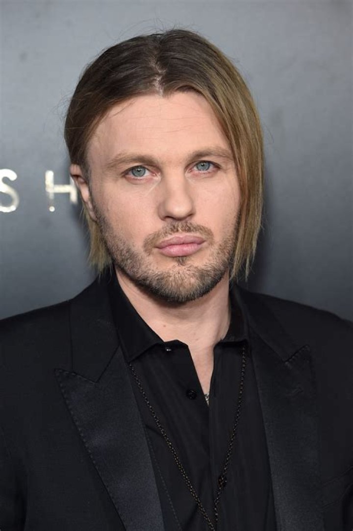 Michael Pitt Age, Net Worth, Height, Affair, Career, and More
