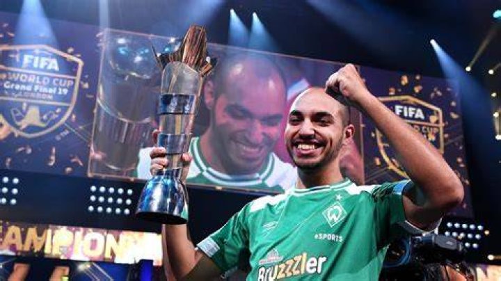 MoAuba FIFA eWorld Cup