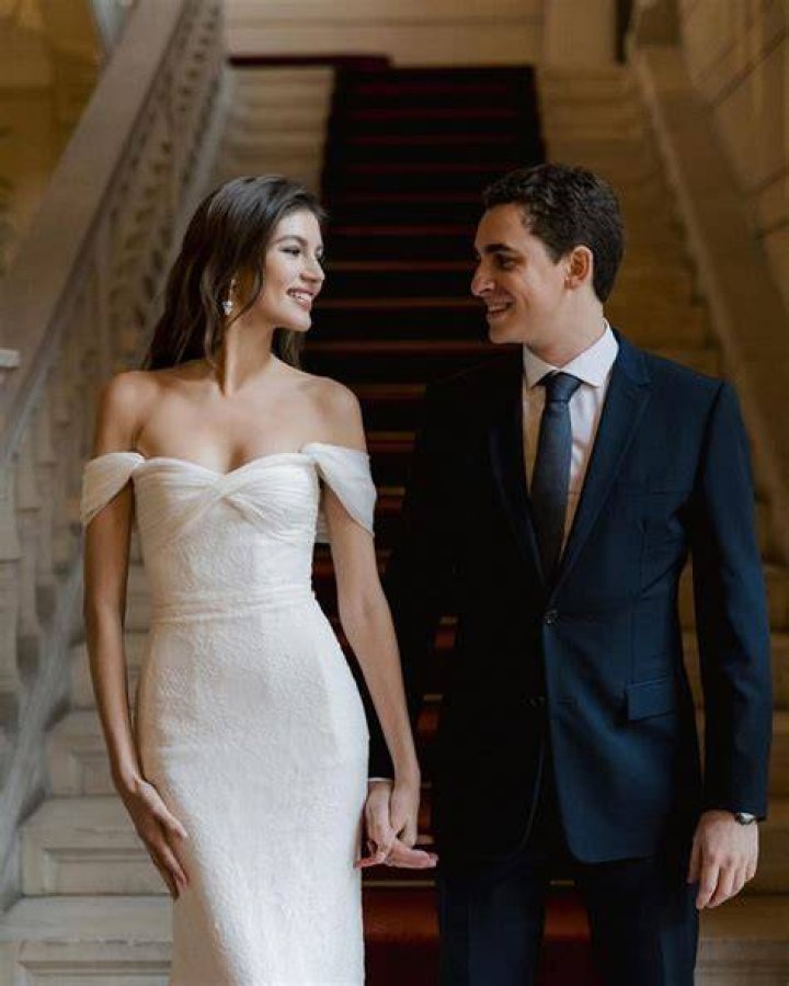 Model Valery Kaufman Marries Dimitri Varsano In An Enchanting Lake Como