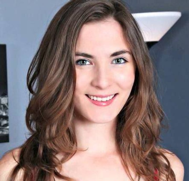 Molly Jane Biography/Wiki, Age, Height, Career, Photos & More