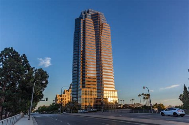 Nakatomi Plaza by Leuchtmarco on DeviantArt
