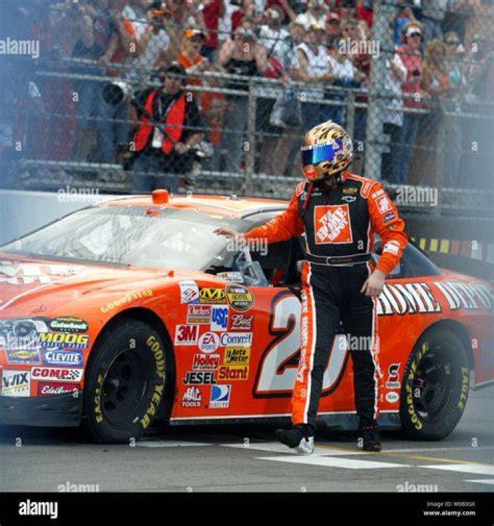 NASCAR Car Racer Tony Stewart Again in a Relationship!! His Thought on