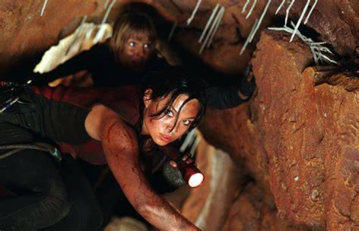 Natalie mendoza descent 2005 hires stock photography and images Alamy