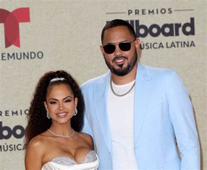 Natti Natasha Addresses Rumors About Raphy Pina Relationship in Cryptic