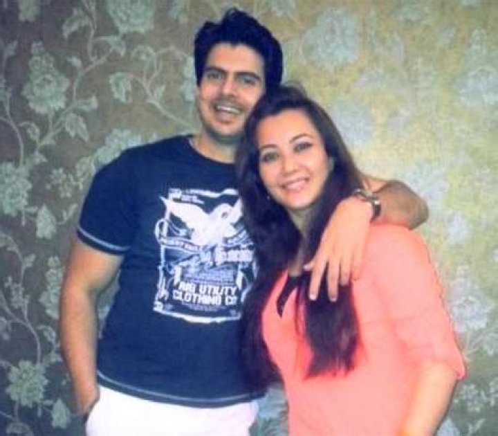 Nausheen Ali Sardar Husband Navv Inder Height, Weight, Age, Affairs